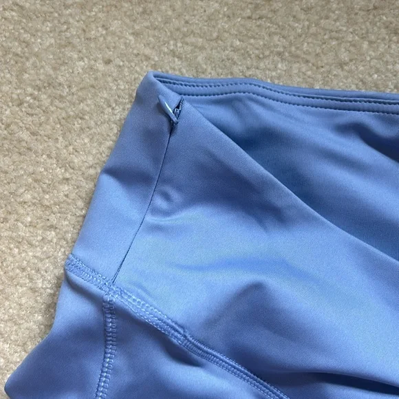 Marika Mid-calf Capri leggings - Picture 5 of 6